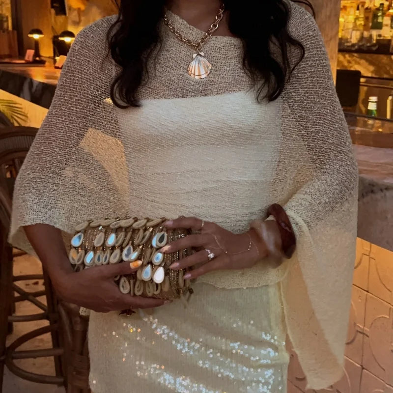 Radiate Confidence and Elegance Effortlessly